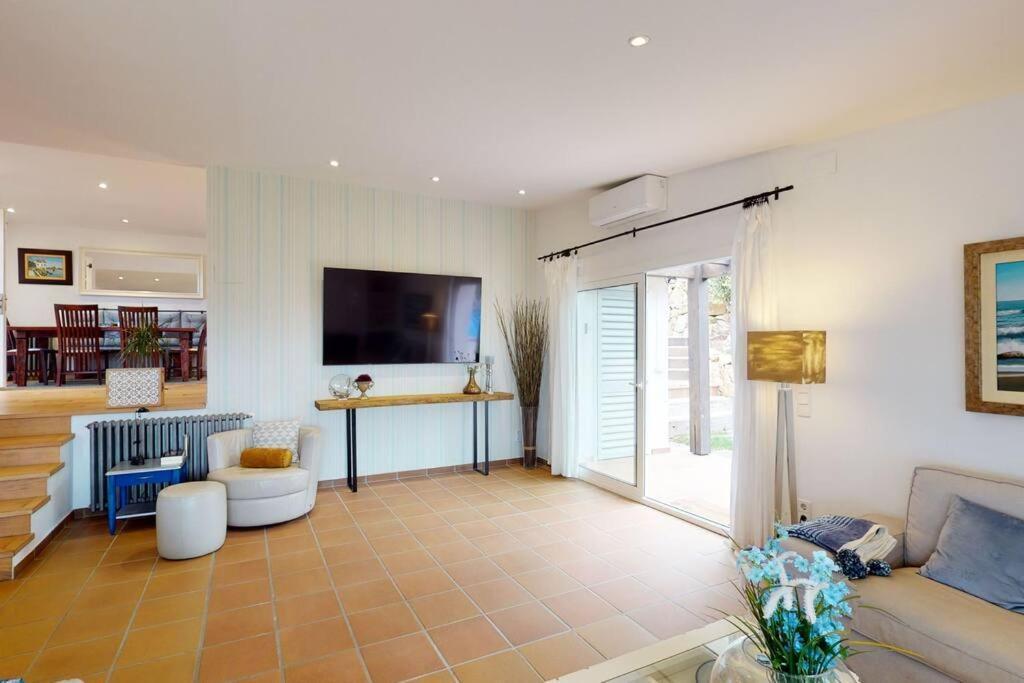Lesal Villas Rentals, Villa Mar Azul, Tossa De Mar Eksteriør bilde