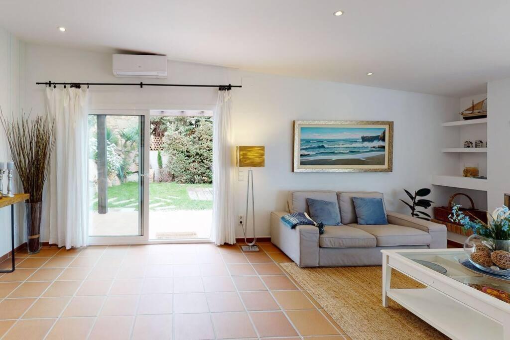 Lesal Villas Rentals, Villa Mar Azul, Tossa De Mar Eksteriør bilde